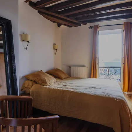 Quiet 1bd 2p 3rd Floor