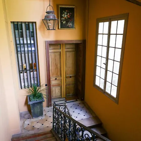 Quiet 1bd 2p 3rd Floor Daire *